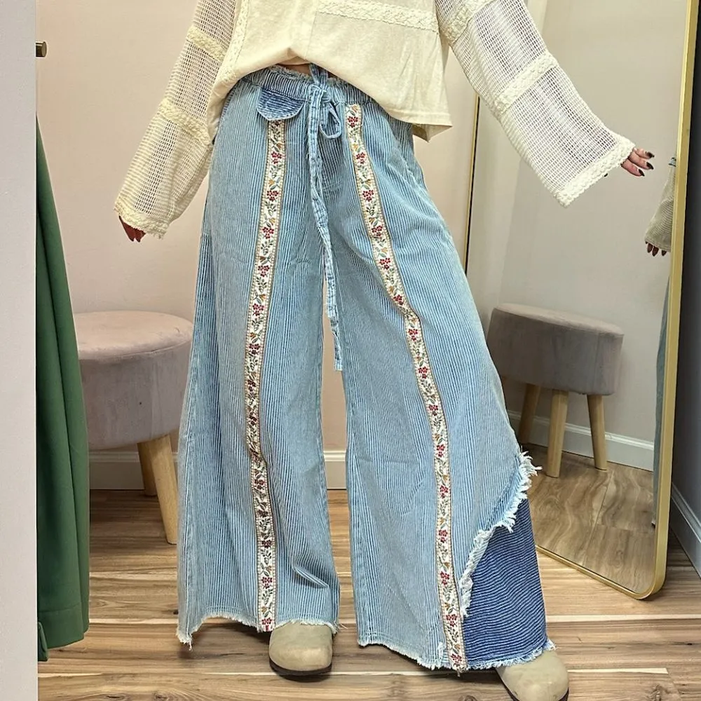 POL Stripe Denim Roomy Fit Pants with Floral Trim