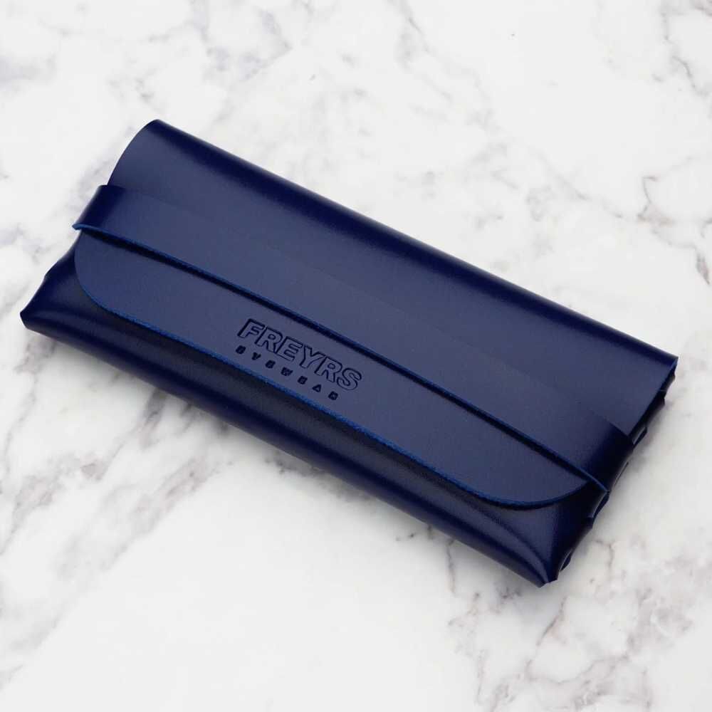 Noa Freyrs Rectangular Sunglesses - Image 3