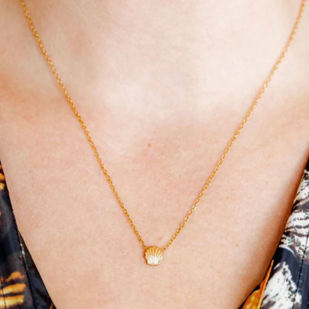 Marina Shell Necklace - Image 2
