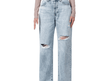 zenana light wash denim. this denim is perfect to dress up or down.