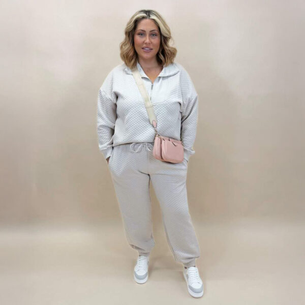 2-piece-set-sweat-suit-jacket-joggers